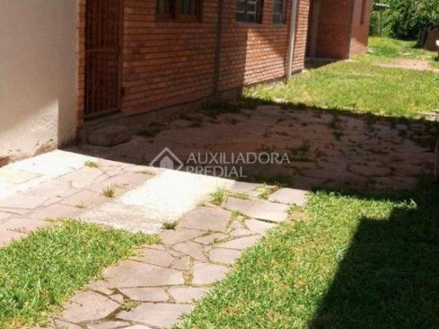 Oportunidade! Vendo terreno nobre com casa em localização privilegiada