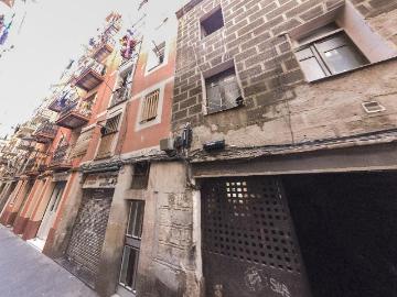 Oportunitat només per a inversors. L'immoble es transmet ocu. 33m² Barcelona