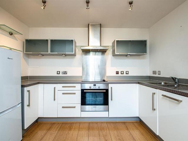 Opal House, Merrivale Mews, Milton Keynes MK9, 2 bed flat to rent, £1,550 pcm | PrimeLocation