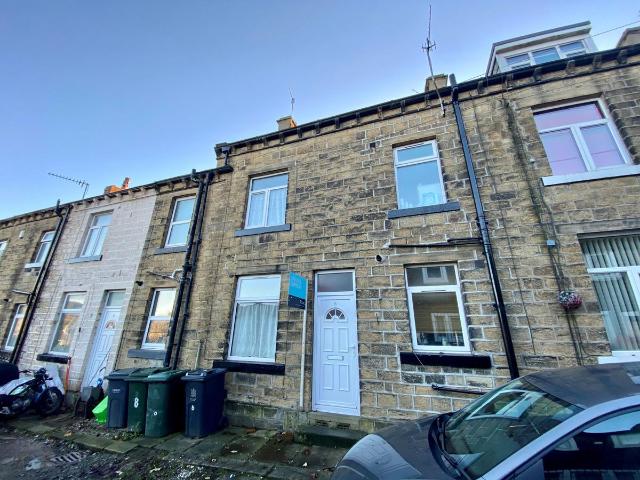 Opal Street, Keighley, West Yorkshire BD22, 2 bed detached house to rent, £650 pcm | PrimeLocation
