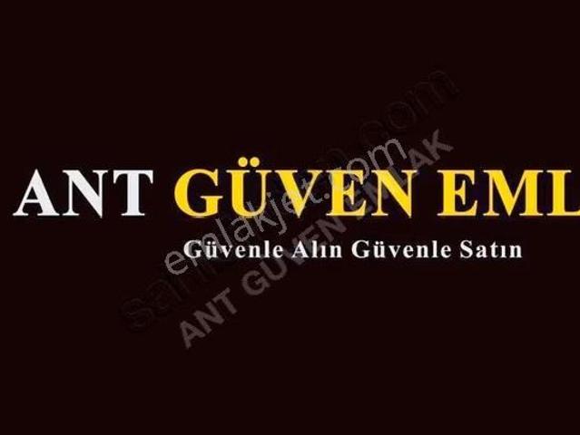 Opet Yakını Ayrı Mutfaklı Bahçeyaka' Da 2+1 Geniş Yüksek Giriş