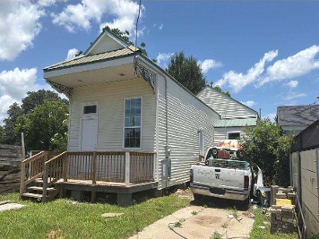 Opelousas Ave