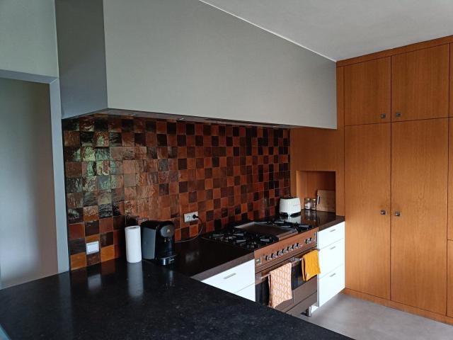 Open, modern renovated app in center Leuven