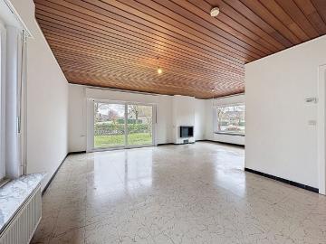 Open bebouwing met tuin in Meise