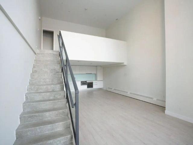 Open concept LOFT Downtown — 1 Bedroom Loft