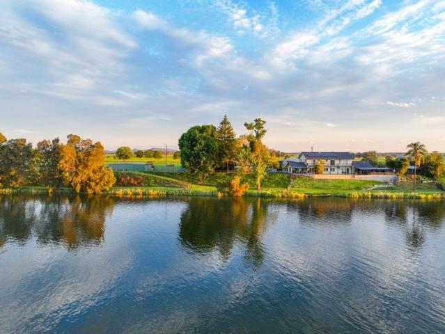 400m River Frontage on 2.89 acres with additional income opportunities