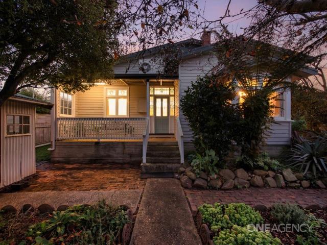 Open Home Sat 22nd Aug 11:00am 11:30am