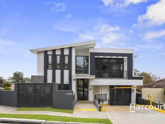 Open Home: Saturday 25th July 10:00am 10:30pm