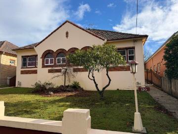 Open home Saturday 10.50 11.05