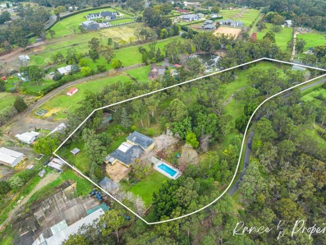 AN EXCEPTIONAL ANNANGROVE OPPORTUNITY