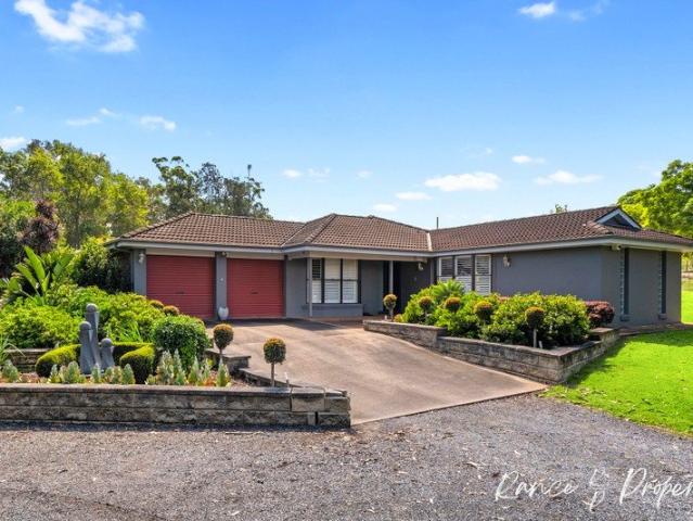 PRIME ACREAGE OPPORTUNITY IN THE HEART OF ANNANGROVE