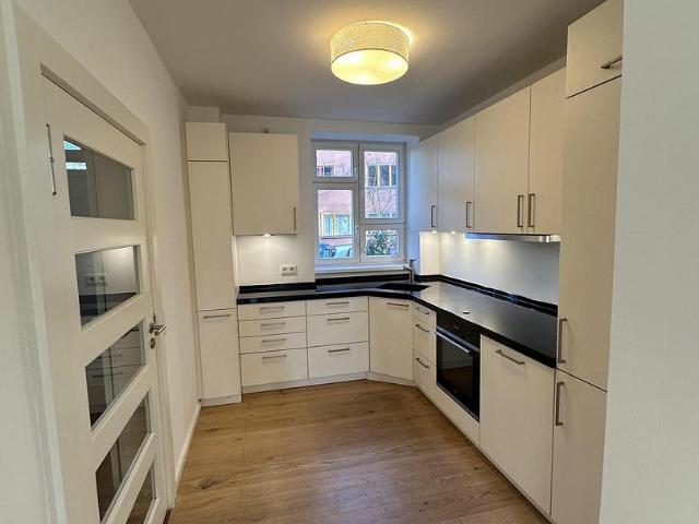 OPEN HOUSE 13.6. von 10 13 Uhr. Provisionsfrei: Stilvolles Bruno Taut Reihenhaus in Zehlendorf Reihenhaus Berlin