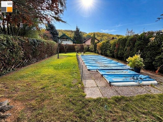 OPEN HOUSE 30.10. 14 17.00: Voll unterkellertes Ziegelmassiv Kleingartenhaus mit Pool + 2 PKW Stellplätze I MB IMMOBILIEN