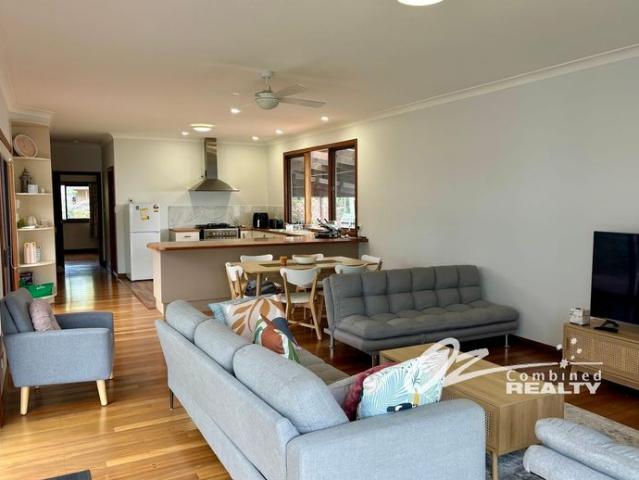 Open Plan Living in a Modern Huskisson Family Home