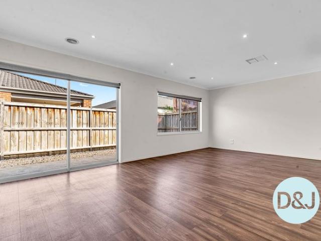 Open Plan Living in Cranbourne West