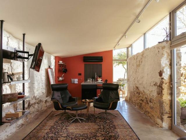 Open plan Studio on Farm