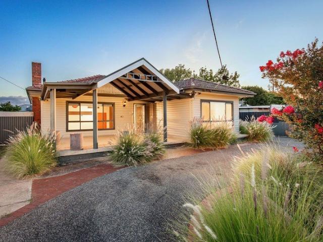 A UNIQUE CENTRAL OPPORTUNITY WITH INCREDIBLE SPACE
