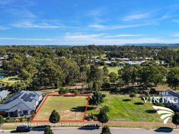 Open Space, Parkland and Golf Views!