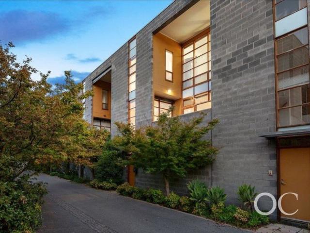 Open the Door To Modern City Fringe Living