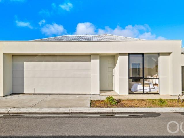Open the Door to a Low Fuss Beachside Living with Long Term Appeal