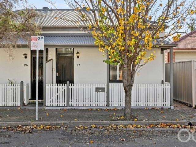 Open the Door to a Perfected Cottage with the City in its Reach