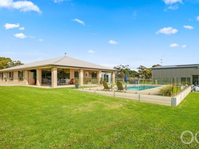 Open the Door to a Rare Union of Home, Vine and Horizon