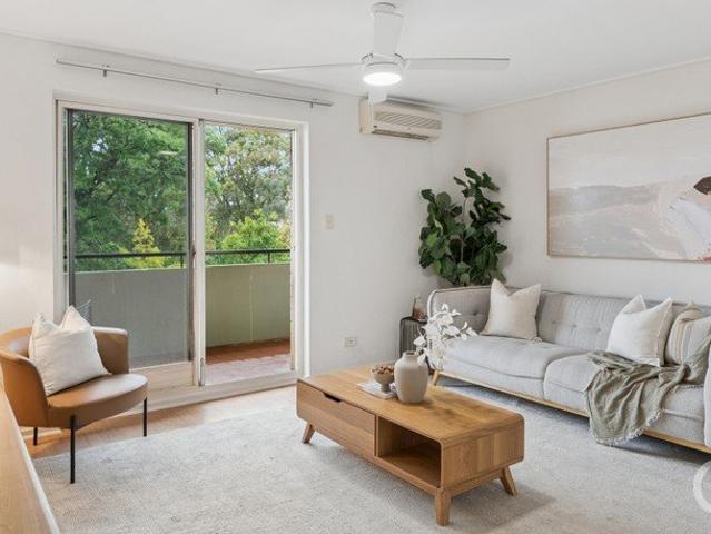 Open the Door to a Three Bedroom Hideaway with the City at Its Feet
