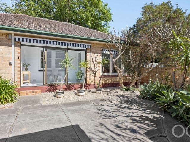 Open the Door to a Turnkey Home With a Generous Garden Setting