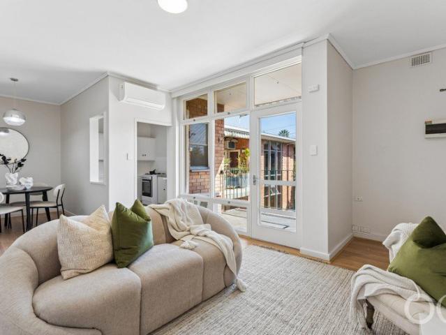 Open the Door to Affordable & Stylish City Fringe Living
