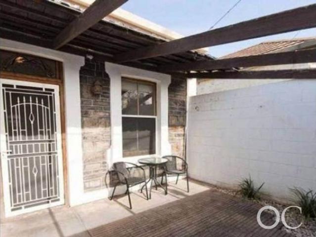 Open the Door To Character Charm in a Convenient Prospect Location