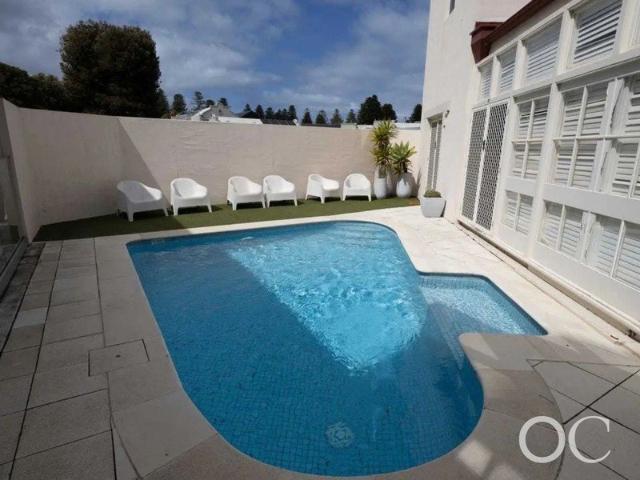 Open the Door To Coastal Convenience in the Heart of Victor Harbor