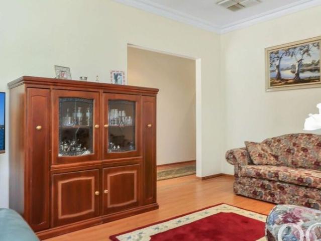 Open the Door To Easy Care Living in a Convenient Newton Location