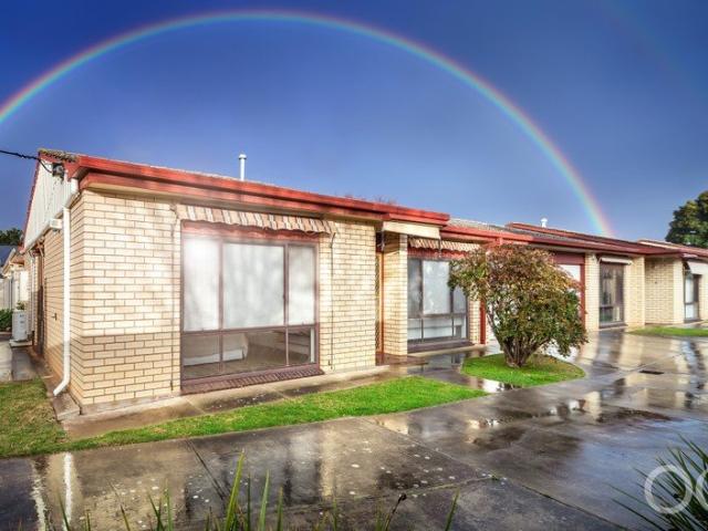 Open the Door to Easy Living in a Prime Payneham South Location