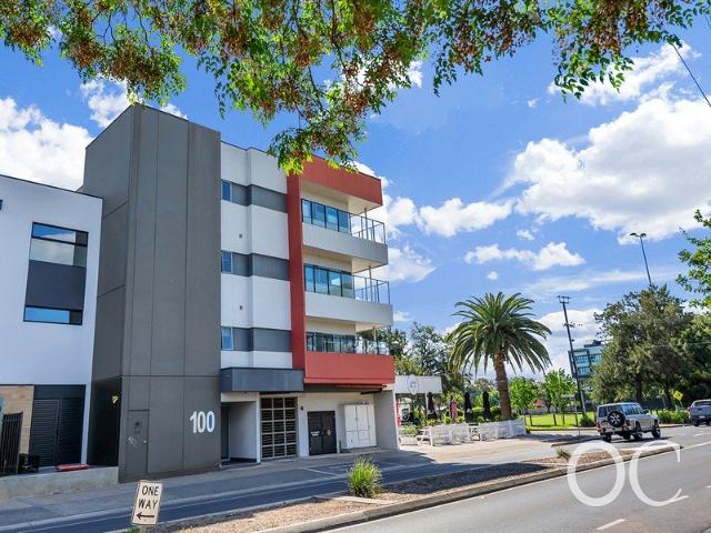 Open the door to easy living in Prospect