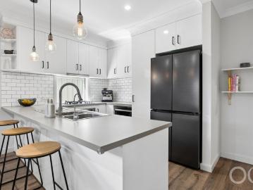 Open the Door to Effortless Living and Fantastic All Weather Entertaining