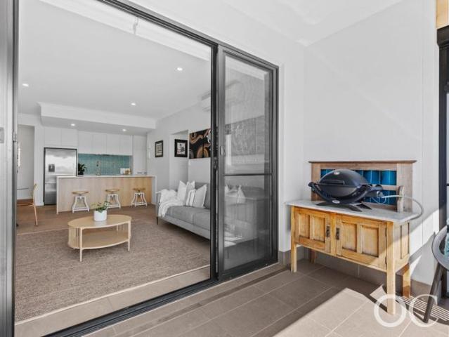 Open the Door To Stunning Lakefront Living
