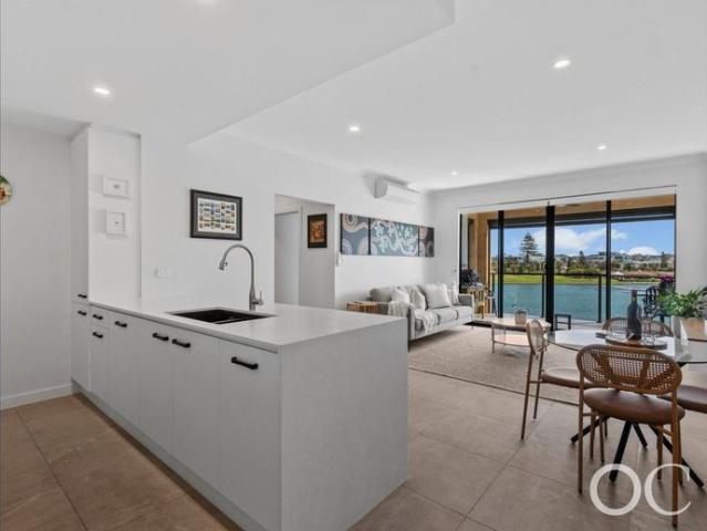 Open the Door To Stunning Lakefront Living