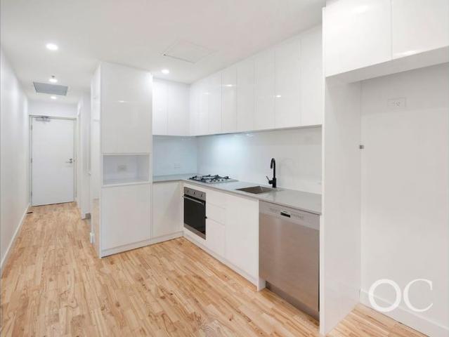 Open the Door To Sophisticated Studio Living in the Heart of Hyde Park