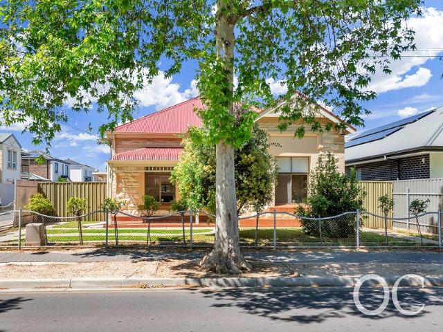 Open the door to spacious living in Thebarton