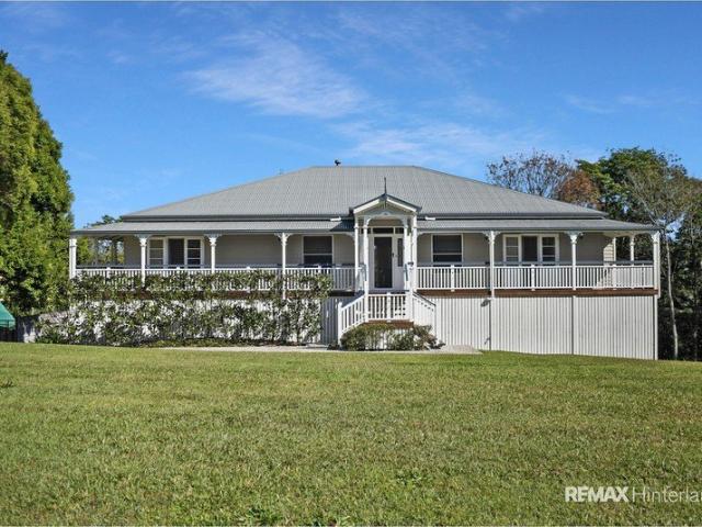 OPEN HOME THURS 4.30PM 5.00PM & SAT 12.00PM 12.30PM: A Queenslander Designed for Modern Living