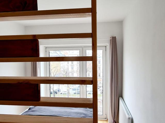 Open View City Apartment close to city center, Vienna Amsterdam Apartments for Rent