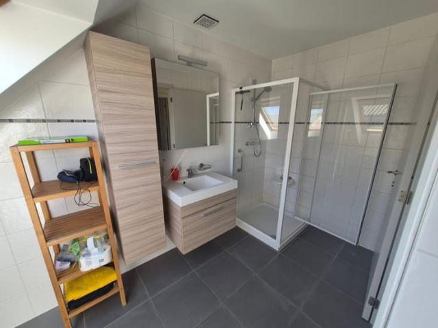 Openstaande woning met prachtige tuin en volledige privacy