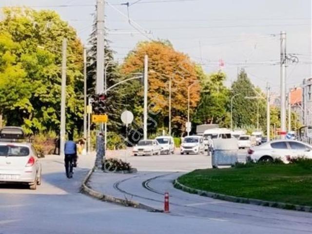 Opera Karşısı Güzel Konum Ara Kat Bakımlı 3+1 Geniş Ferah Daire