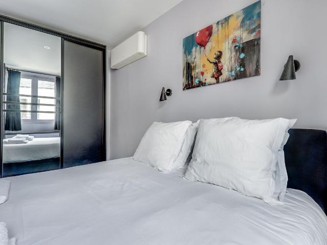 Opera Lafayette 2 bedrooms with A/C, Paris Amsterdam Apartments for Rent
