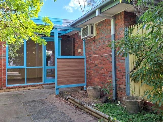 Opposite To Knox Shopping Centre