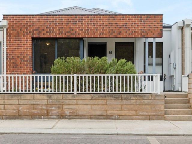 Opposite Natural Bushland: Easy Care Three Bedroom Home