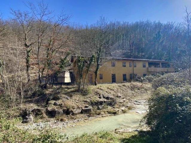 Opportunità fantastica! 800m² Gubbio