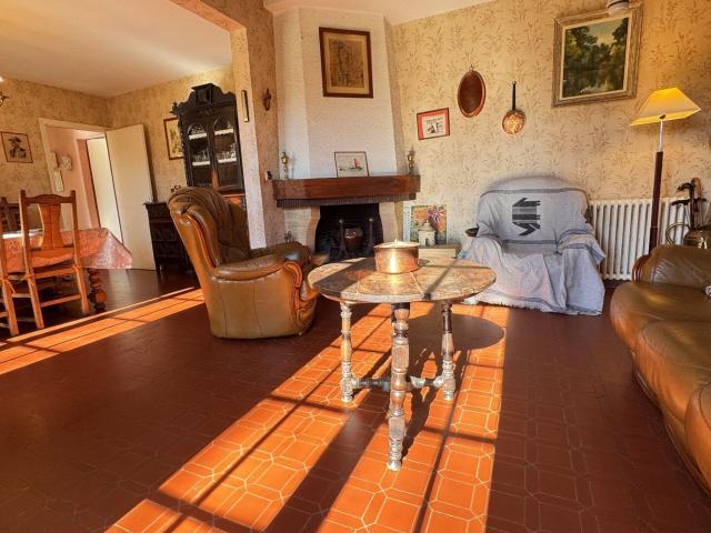 Opportunité: Une belle maison traditionnelle à fort potentie. 162m² Cajarc