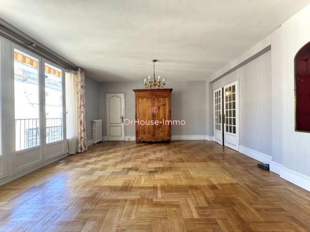 POITIERS CENTRE APPARTEMENT T4 DE 85 M² LUMINEUX DEUX GRANDS BALCONS ASCENSEUR EMPLACEMENT RECHERCHÉ
