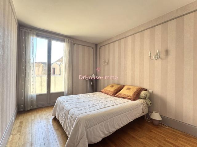 POITIERS CENTRE APPARTEMENT T4 DE 85 M² LUMINEUX DEUX GRANDS BALCONS ASCENSEUR EMPLACEMENT RECHERCHÉ